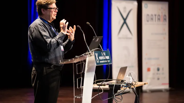 Yann LeCun speaking at École polytechnique in 2018. Photo by Jérémy Barande / École polytechnique, CC BY-SA 2.0, via Wikimedia Commons.